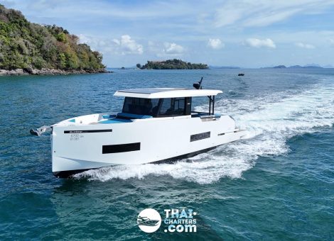 «d50 Coupe» Аренда моторной яхты на Пхукете