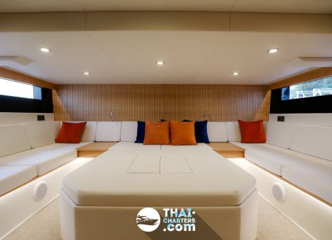 «d50 Coupe» Аренда моторной яхты на Пхукете