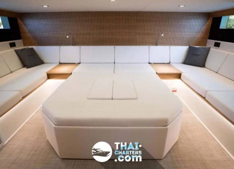 «d50 Coupe» Аренда моторной яхты на Пхукете
