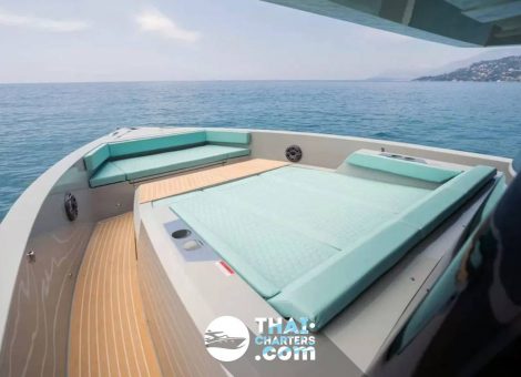 «d50 Coupe» Аренда моторной яхты на Пхукете