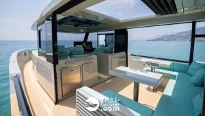 «d50 Coupe» Аренда моторной яхты на Пхукете