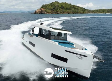 «d50 Coupe» Аренда моторной яхты на Пхукете