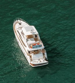 «princess 78ft» Аренда моторной яхты на Пхукете