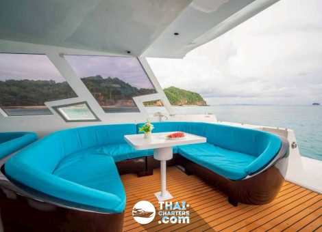 «dolphin 50ft» Аренда моторного катамарана на Пхукете