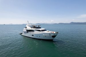 «beluga 88ft» Аренда моторной яхты на Пхукете