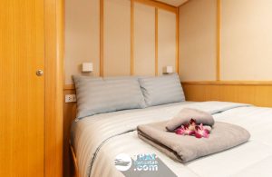 «beluga 88ft» Аренда моторной яхты на Пхукете