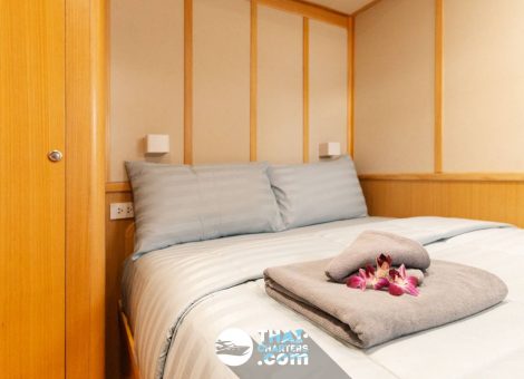 «beluga 88ft» Аренда моторной яхты на Пхукете