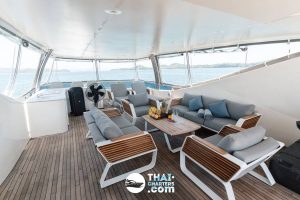 «beluga 88ft» Аренда моторной яхты на Пхукете