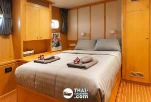 «beluga 88ft» Аренда моторной яхты на Пхукете