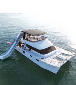 «bon Bon 52ft» Аренда моторного катамарана на Пхукете