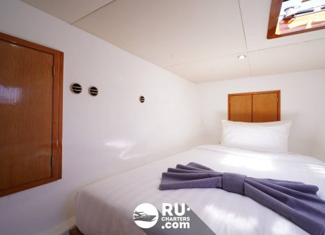 «bon Bon 52ft» Аренда моторного катамарана на Пхукете