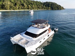 «bon Bon 52ft» Аренда моторного катамарана на Пхукете