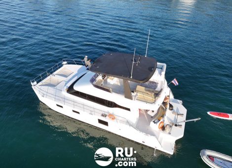 «bon Bon 52ft» Аренда моторного катамарана на Пхукете