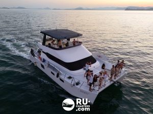 «bon Bon 52ft» Аренда моторного катамарана на Пхукете