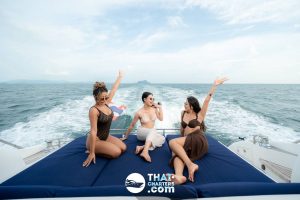 «clyde Legacy Princess Sport 58ft» Аренда моторной яхты на Пхукете