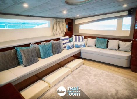 «custom 102ft» Аренда моторной яхты на Пхукете
