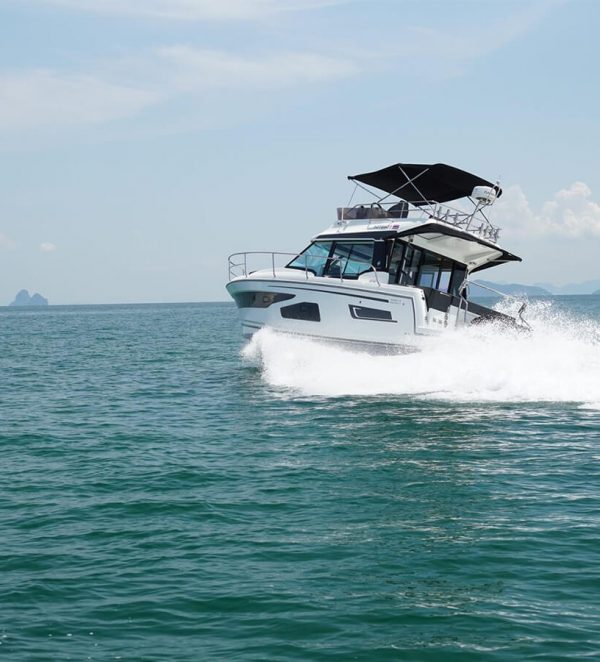 «jeanneau Merry Fisher 1095 Fly» Аренда моторной яхты на Пхукете
